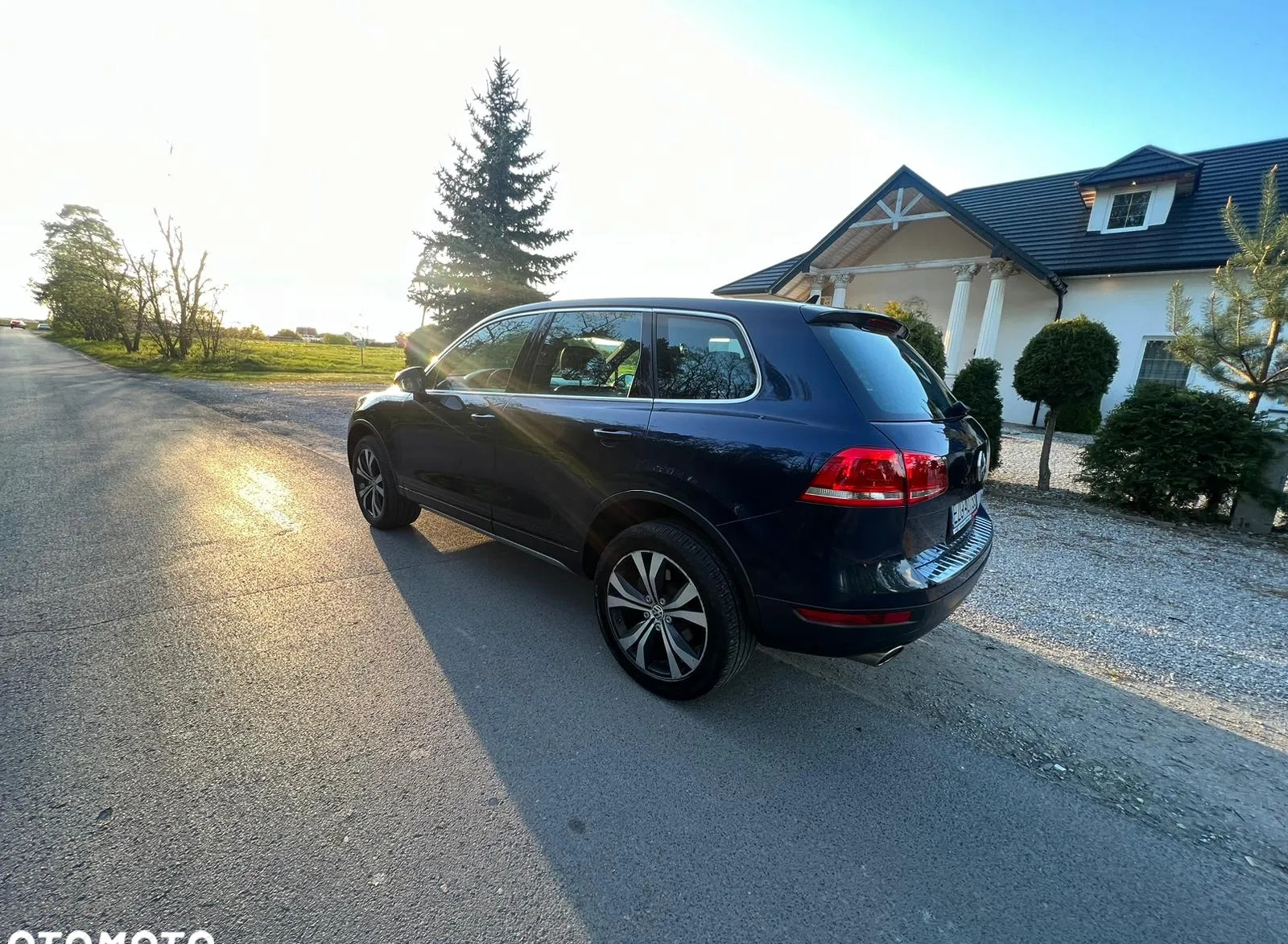 Volkswagen Touareg cena 52000 przebieg: 340000, rok produkcji 2010 z Ozorków małe 106